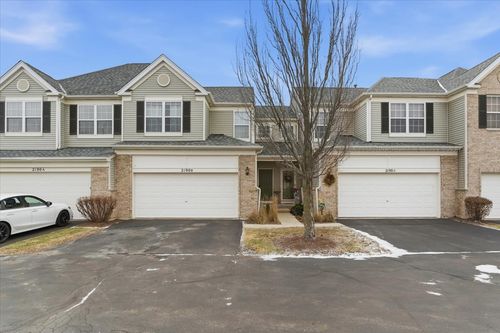 unit-b-2190 Braeburn Dr, Wauconda, IL, 60084-9713 | Card Image