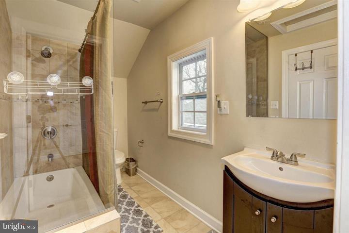 Residential Lease in BRENTWOOD