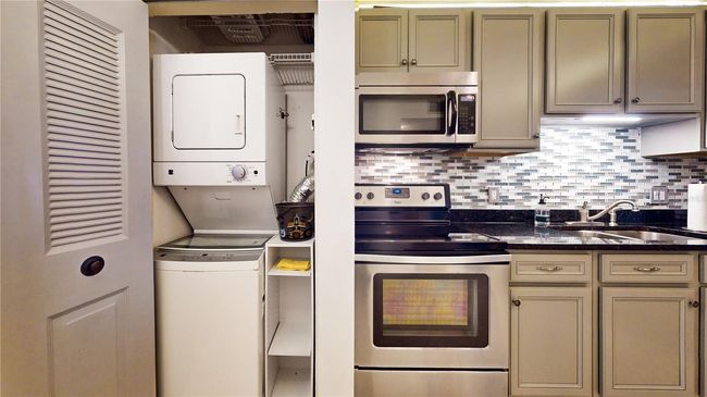 Kitchen | Image 10