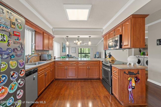 6572 River Run Blvd, Condo with 2 bedrooms, 2 bathrooms and null parking in Weeki Wachee FL | Image 5