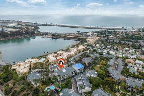 e-832 Kalpati Cir, Carlsbad, CA, 92008 | Card Image