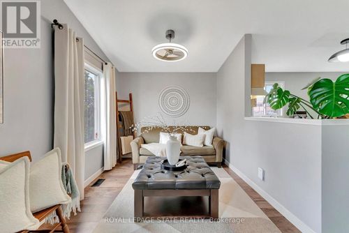4969 Alexandra Avenue, Lincoln (Lincoln Lake), ON, L0R1B5 | Card Image