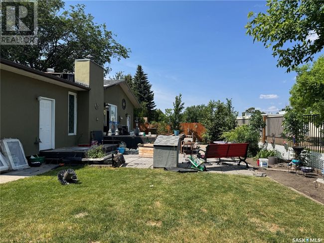 19 Barr Pl, House other with 3 bedrooms, 3 bathrooms and null parking in Saskatoon SK | Image 12