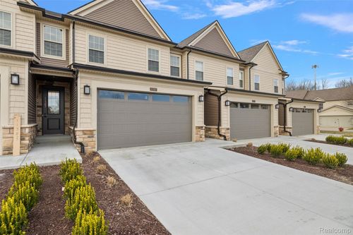 11378 Langfeld Spur, Brighton, MI, 48116-6600 | Card Image
