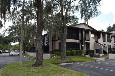 202 - 14724 Norwood Oaks Drive, Condo with 2 bedrooms, 2 bathrooms and null parking in Tampa FL | Image 2