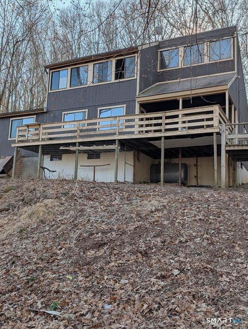 24 Chestnut Hill Rd, Sandy Hook, CT, 06482-1517 | Card Image