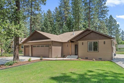 231 Hogans Way, Chewelah, WA, 99109-9431 | Card Image