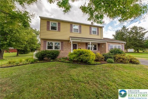252 Wellington Way, Red Hill, PA, 18076-1415 | Card Image