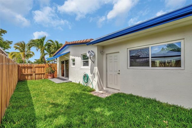 3480 Sw 20 Th St, House other with 3 bedrooms, 2 bathrooms and null parking in Fort Lauderdale FL | Image 39