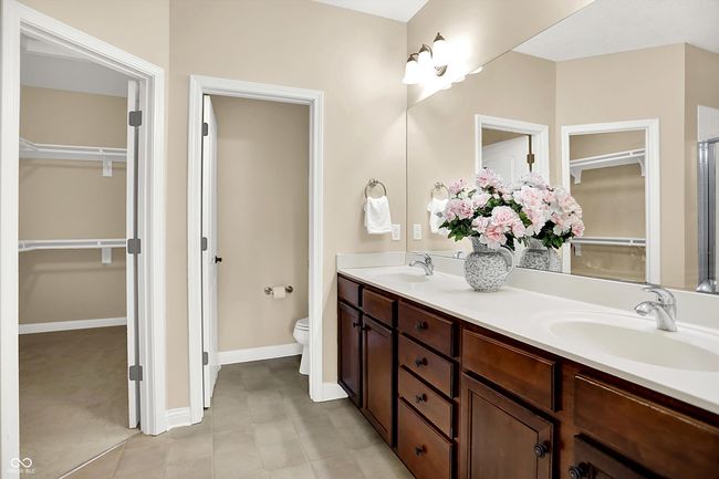 6691 Beekman Pl, Condo with 3 bedrooms, 3 bathrooms and null parking in Zionsville IN | Image 23