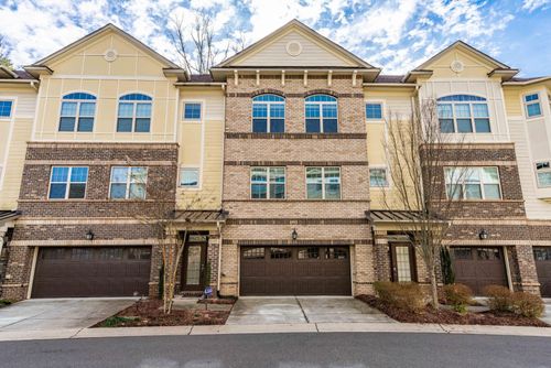 321 View Dr, Morrisville, NC, 27560-5926 | Card Image