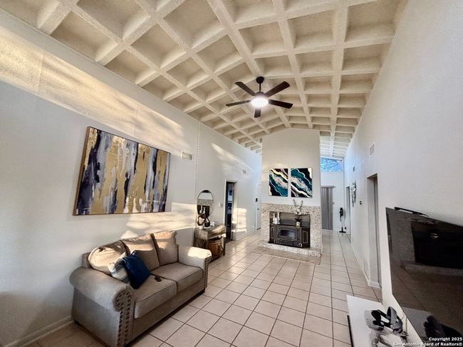 3280 Gopher Hl, House other with 3 bedrooms, 2 bathrooms and null parking in China Grove TX | Image 7
