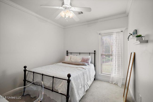 311 bedroom 1 | Image 24