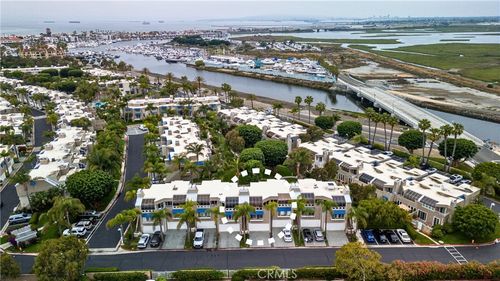 16061 Surprise Ln, Huntington Beach, CA, 92649 | Card Image