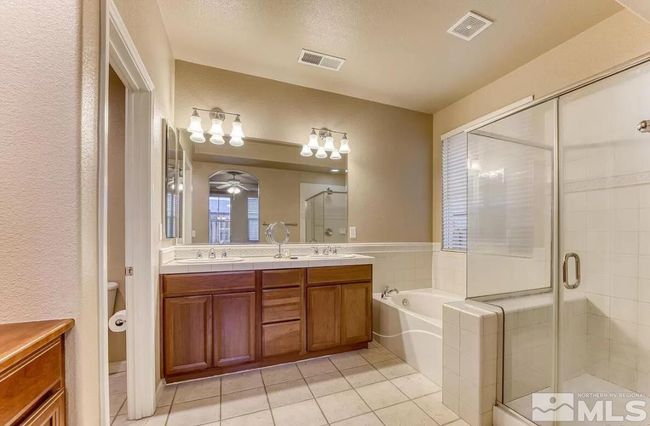 7271 Windswept Loop, House other with 3 bedrooms, 3 bathrooms and 2 parking in Sparks NV | Image 9