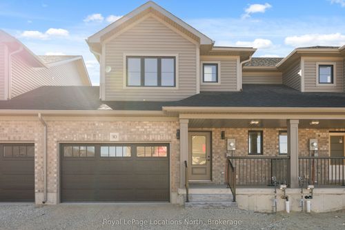 30 Swain Cres, Collingwood, ON, L9Y5T3 | Card Image