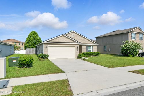 3327 Canyon Falls Dr, Green Cove Springs, FL, 32043-9235 | Card Image