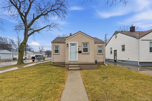 1807 Hanford Ave, Lincoln Park, MI, 48146-1322 | Card Image