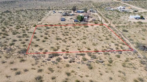 014L S Hassayampa Road, Golden Valley, AZ, 86413 | Card Image