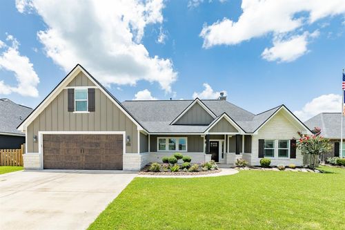 1533 N Blue Bonnet Ln, Angleton, TX, 77515-1417 | Card Image