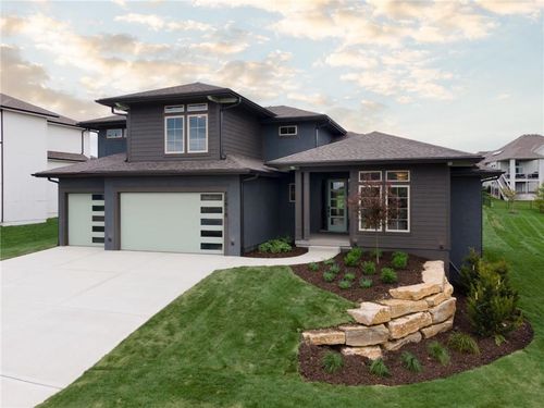 12818 W 172nd Ter, Overland Park, KS, 66221-6604 | Card Image