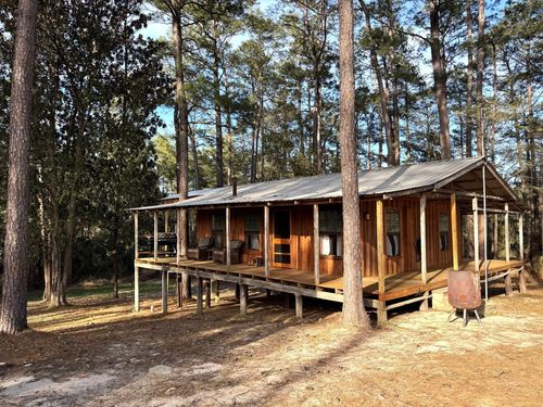 31483 S Us Highway 69, Zavalla, TX, 75980-4647 | Card Image