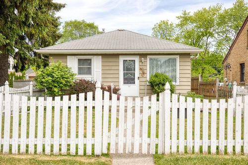 632 Park Ave, SOUTH MILWAUKEE, WI, 53172-1326 | Card Image