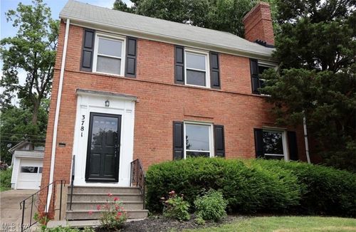3781 Washington Blvd, University Heights, OH, 44118-3152 | Card Image