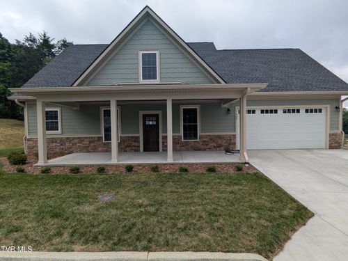 505 Hickory Tree Private Dr, Kingsport, TN, 37663-3670 | Card Image
