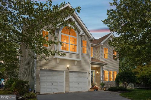 25 Pageant Ct, ROYERSFORD, PA, 19468-1343 | Card Image