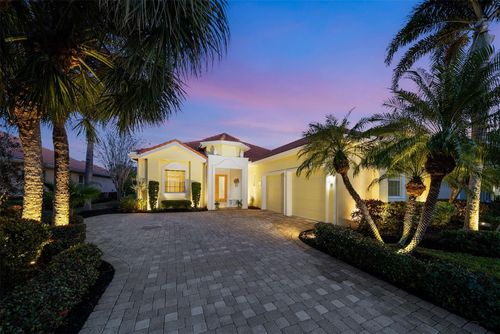 1752 Grande Park Dr, ENGLEWOOD, FL, 34223-2300 | Card Image