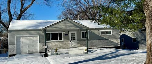 8510 Eastern Ave, Kansas City, MO, 64138-2850 | Card Image