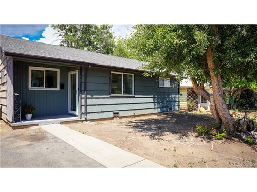 711 S Lipan St, Denver, CO, 80223-2742 | Card Image