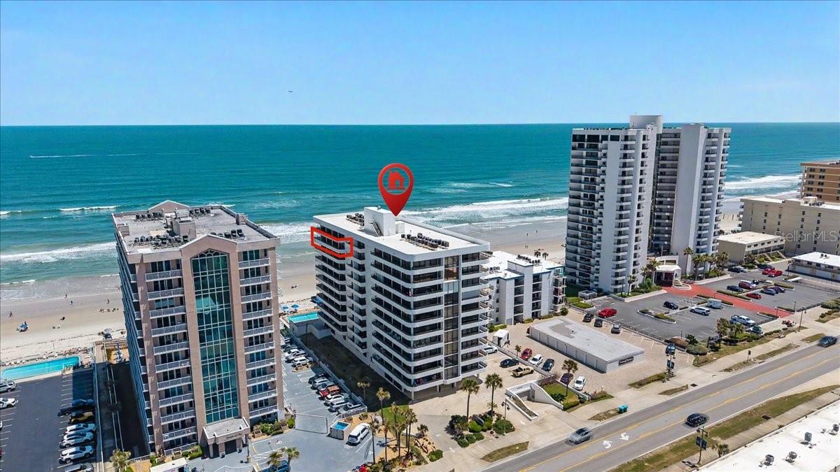 Residential in DAYTONA BEACH