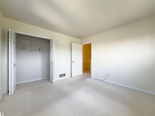 318 Red Maple Ln, House other with 3 bedrooms, 3 bathrooms and null parking in Shepherd MI | Image 29
