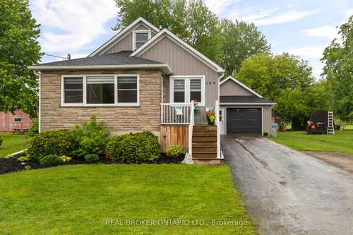 169 Winstanley St, Monkton, ON, N0K1P0 | Card Image