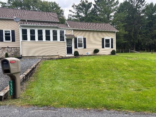 2302 Benders Dr, BATH, PA, 18014-9751 | Card Image