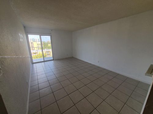 apt-808w-801 Nw 47th Ave, Miami, FL, 33126-2344 | Card Image