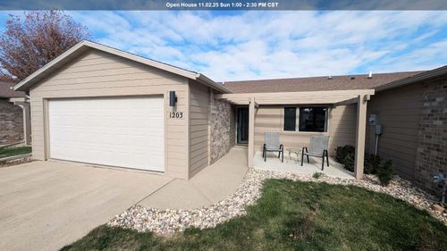 1203 Mcnaughton Way, Spencer, IA, 51301-2810 | Card Image