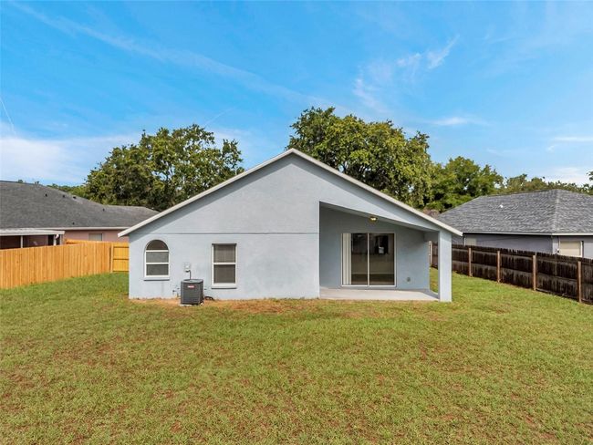 243 Chardonnay Pl, House other with 3 bedrooms, 2 bathrooms and null parking in VALRICO FL | Image 6