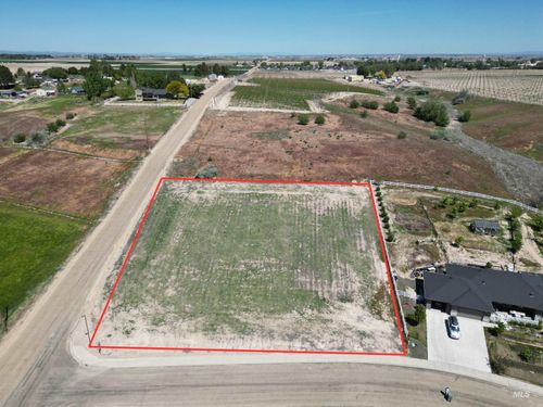 20216 Silver Spur Dr, Wilder, ID, 83676-5572 | Card Image