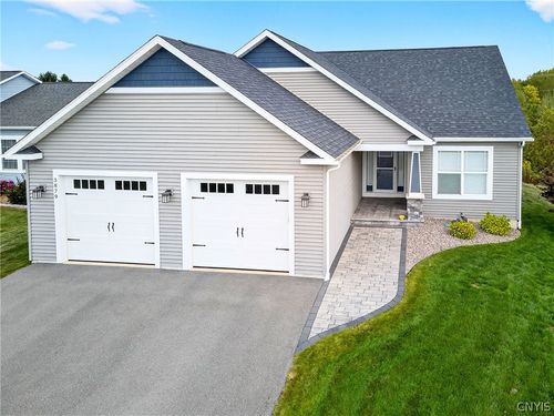 3879 Hallston Dr, Liverpool, NY, 13090-1490 | Card Image