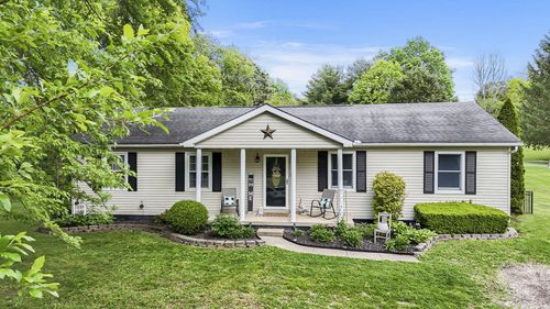 10080 16th Rd Sw, Stoutsville, OH, 43154-9718 | Card Image
