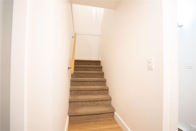 5274 Arbour Cres, Townhouse with 3 bedrooms, 2 bathrooms and 1 parking in Nanaimo BC | Image 21