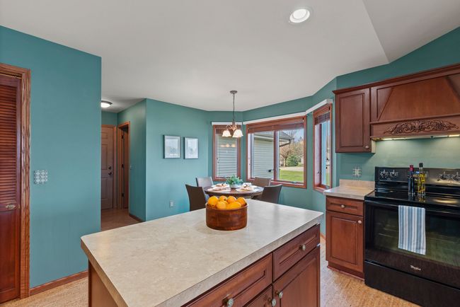 W9722 Cousins Court, House other with 3 bedrooms, 4 bathrooms and null parking in CALAMUS WI | Image 18