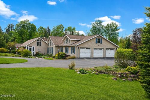 960 Olmstedville Rd, North Creek, NY, 12853-4105 | Card Image