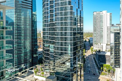 apt-2409-1200 Brickell Bay Dr, Miami, FL, 33131-3264 | Card Image
