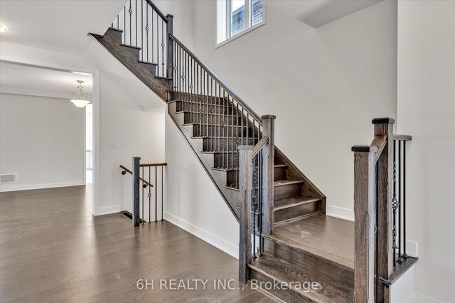329 O'toole Crescent, House other with 6 bedrooms, 4 bathrooms and 2 parking in Selwyn ON | Image 23