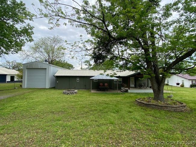 247 Kiamichi Rd, House other with 3 bedrooms, 3 bathrooms and null parking in Eufaula OK | Image 22