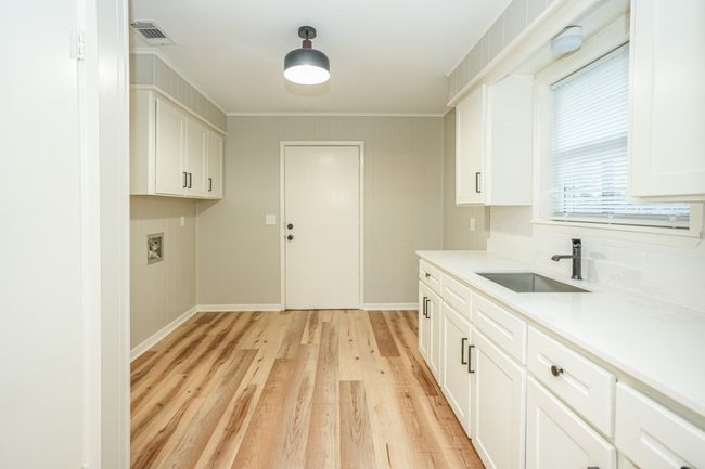 484 Us Highway 259 N, House other with 3 bedrooms, 3 bathrooms and null parking in De Kalb TX | Image 14